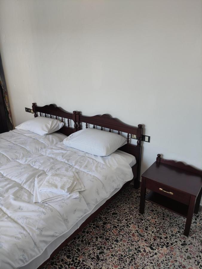 Olympus Apartments لِتوخورو المظهر الخارجي الصورة